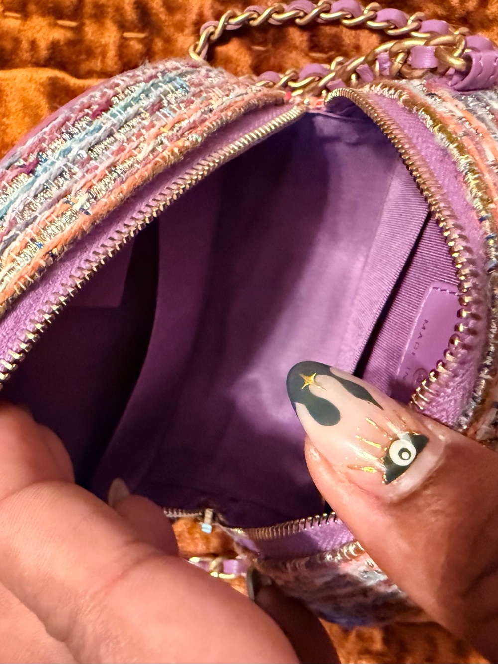CHANEL - Purple Tweed Filigree Round Clutch Crossbody Bag - Picture 11 of 16